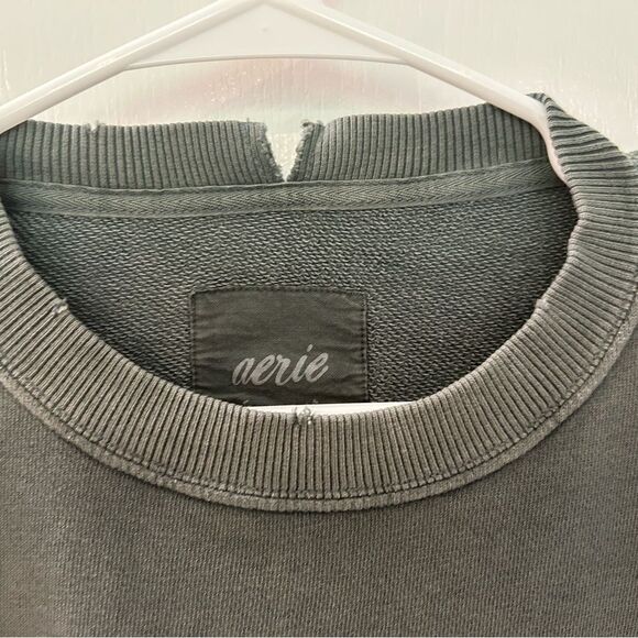 Aerie Women’s Army Green Oversized Distressed Sweatshirt Size Small - Picture 8 of 11